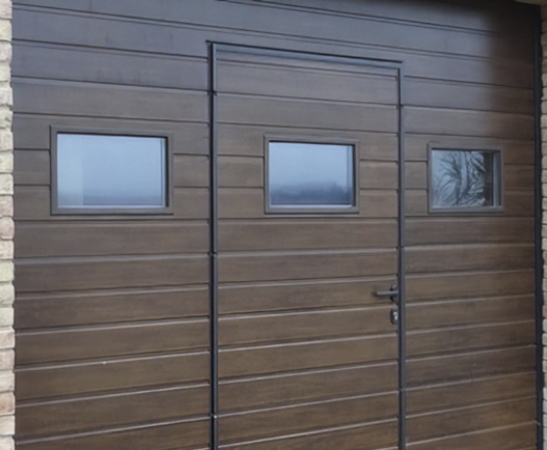 Ворота с окнами в Учкекене