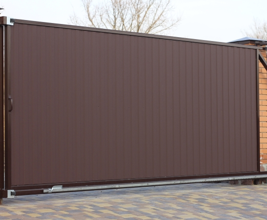 Откатные ворота в Учкекене