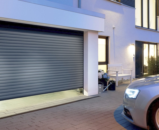 Ворота из роллетного профиля в Учкекене