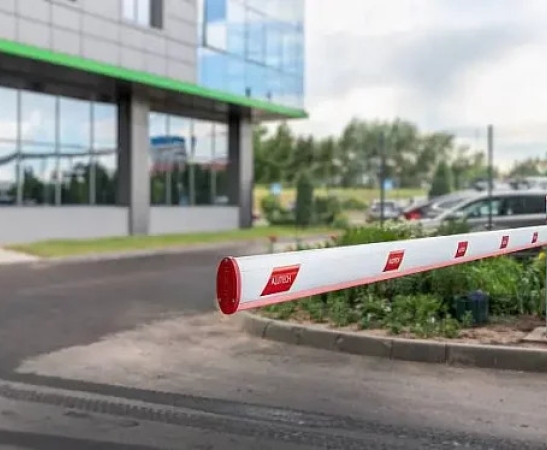 Установка автоматического шлагбаума в Учкекене